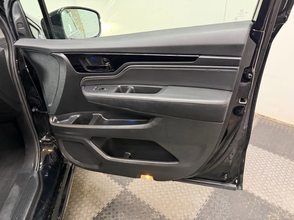 Used 2024 Honda Odyssey Elite image 38