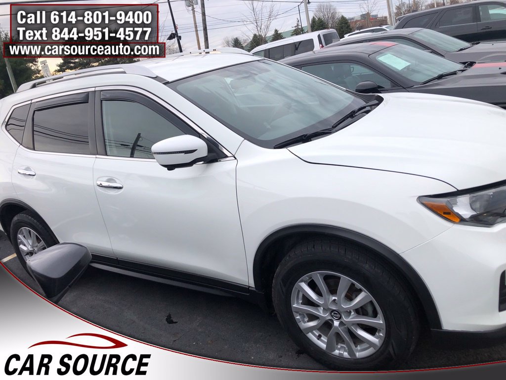 Used 2018 Nissan Rogue SV w/ Premium Package AWD/4WD image 8