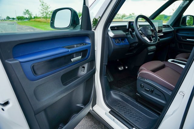 New 2025 Volkswagen ID. Buzz Pro S image 6