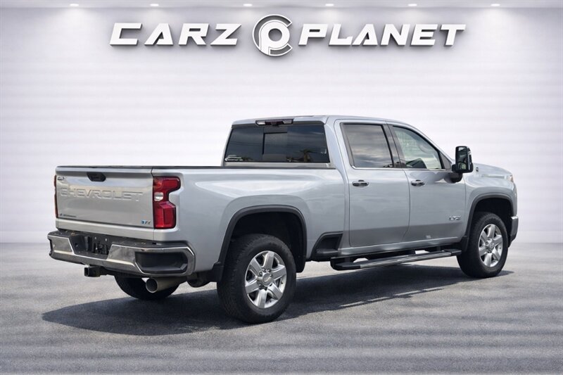 Used 2021 Chevrolet Silverado 2500 LTZ w/ LTZ Premium Texas Edition AWD/4WD image 3