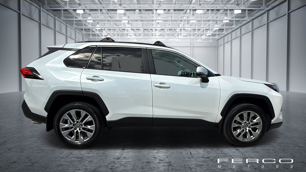 Used 2024 Toyota RAV4 XLE Premium FWD image 6