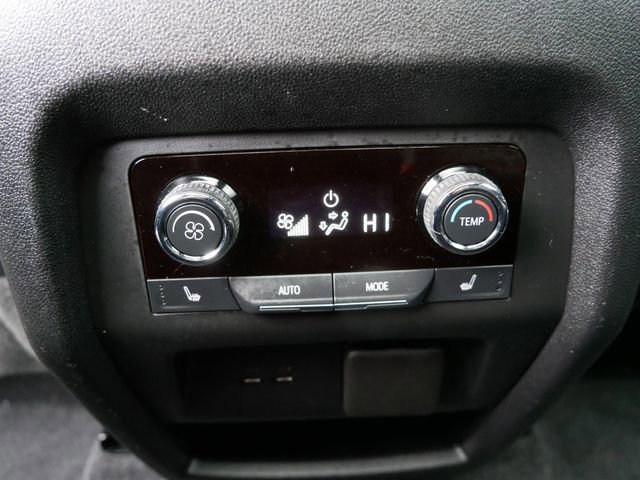 Used 2024 Chevrolet Traverse RS w/ LPO, Floor Liner Package image 10