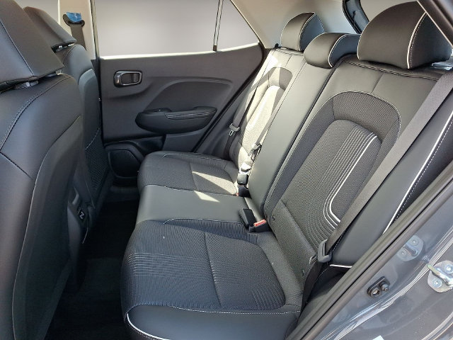 New 2026 Hyundai Venue SEL FWD image 7