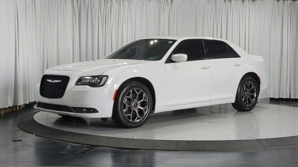 Used 2017 Chrysler 300 S AWD/4WD image 5