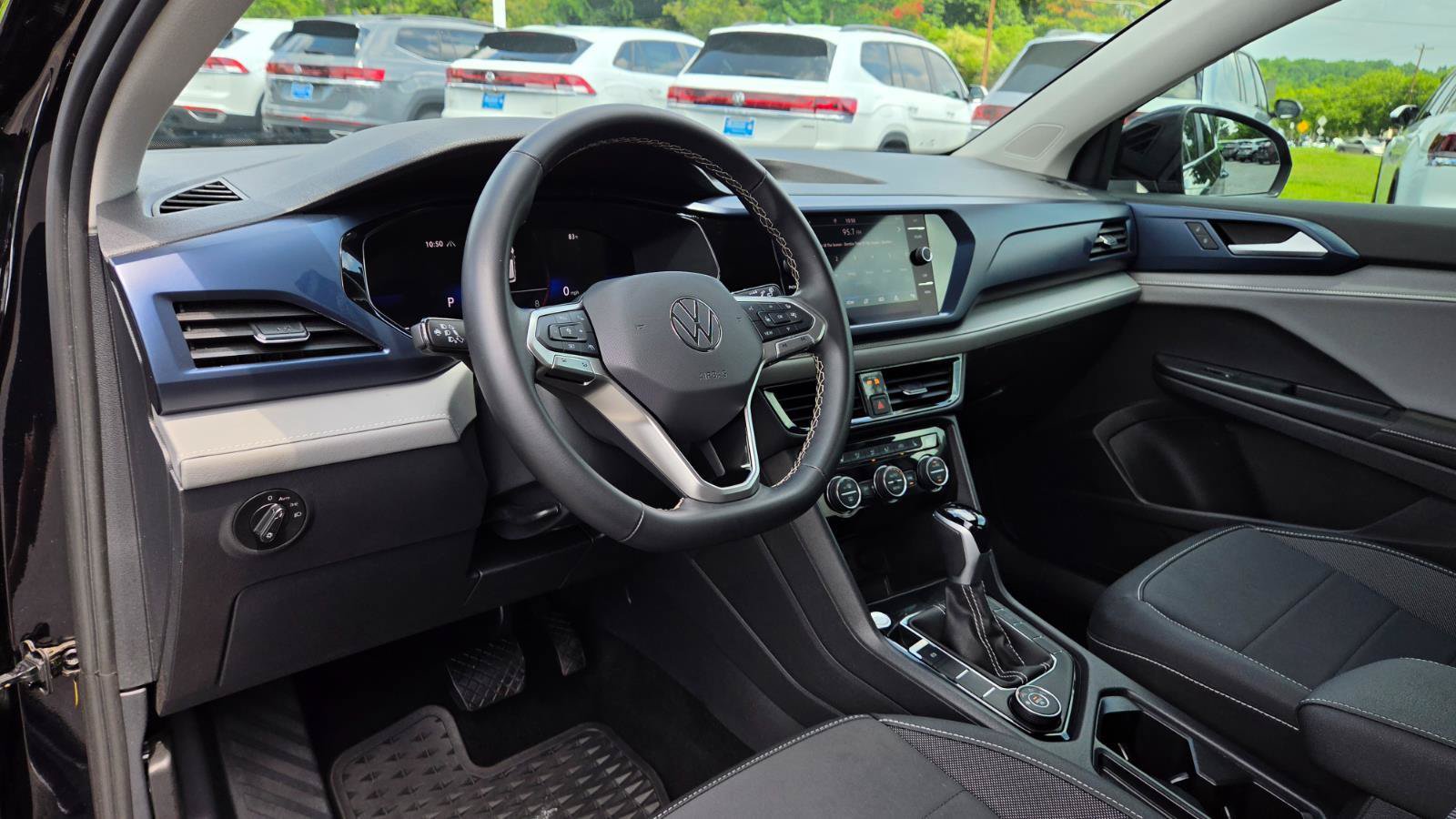 Certified 2024 Volkswagen Taos SE AWD/4WD image 24