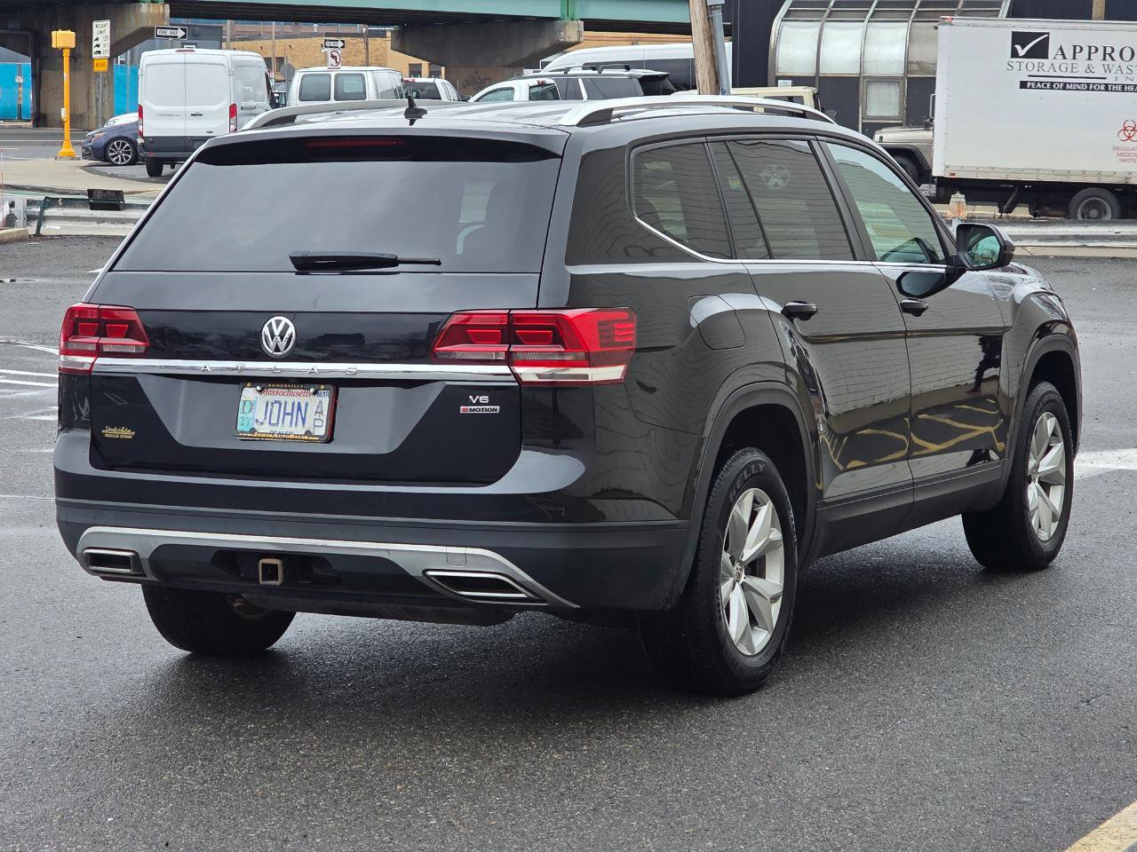 Used 2019 Volkswagen Atlas S w/ Towing Package image 7