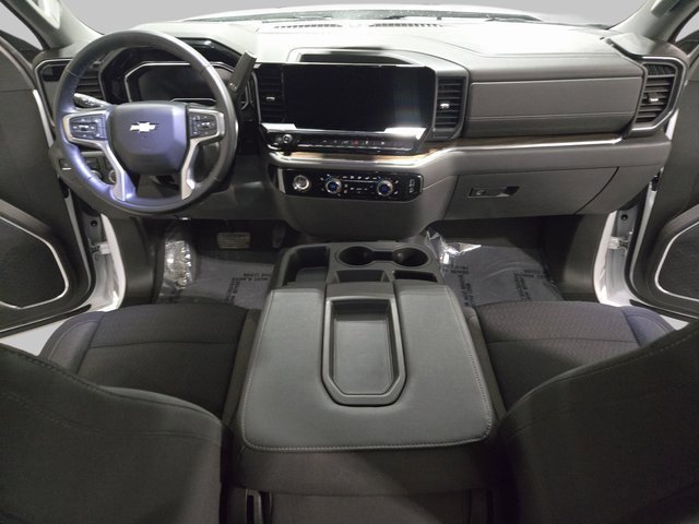 Used 2024 Chevrolet Silverado 1500 LT image 9