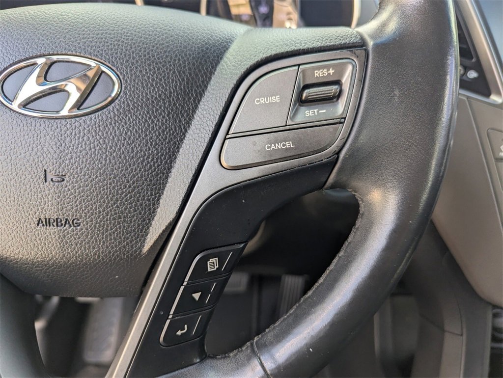 Used 2017 Hyundai Santa Fe Sport image 31