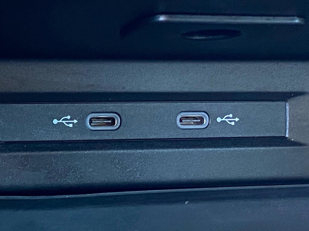 Certified 2024 Volkswagen Tiguan SE image 17