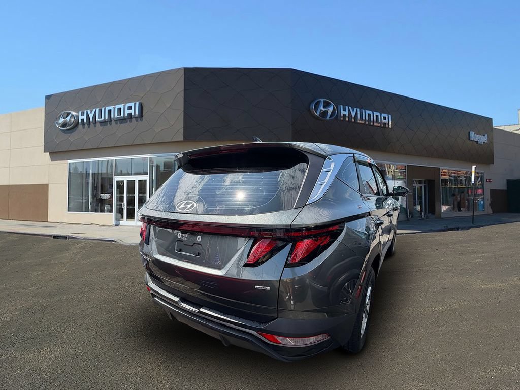 Certified 2023 Hyundai Tucson SE AWD/4WD image 5