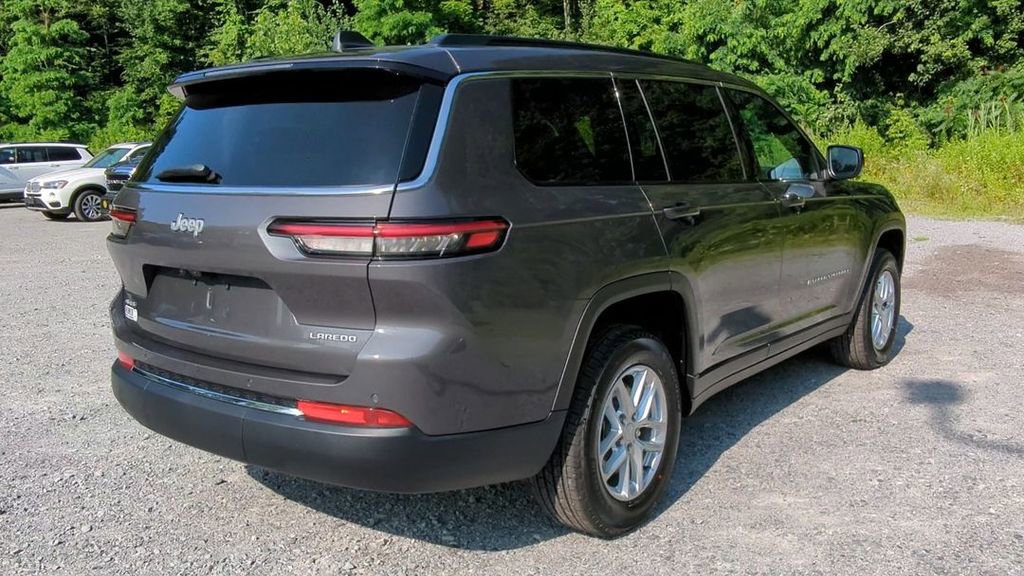 New 2025 Jeep Grand Cherokee L Laredo w/ Luxury Tech Group I image 9
