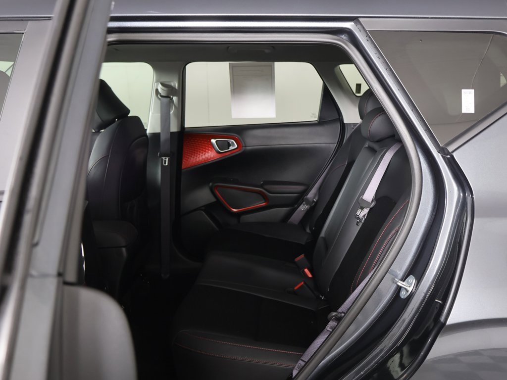 Used 2025 Kia Soul GT-Line image 30