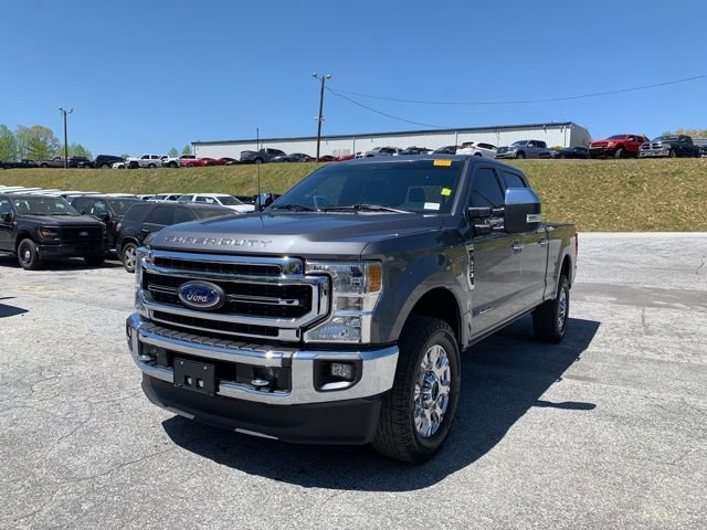 Used 2022 Ford F350 Lariat w/ Chrome Package image 4