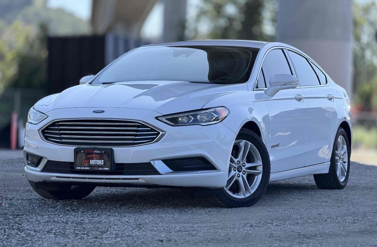 Used 2017 Ford Fusion SE w/ Equipment Group 602A