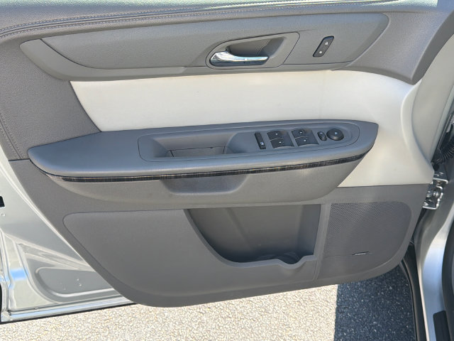 Used 2014 GMC Acadia SLT FWD image 12
