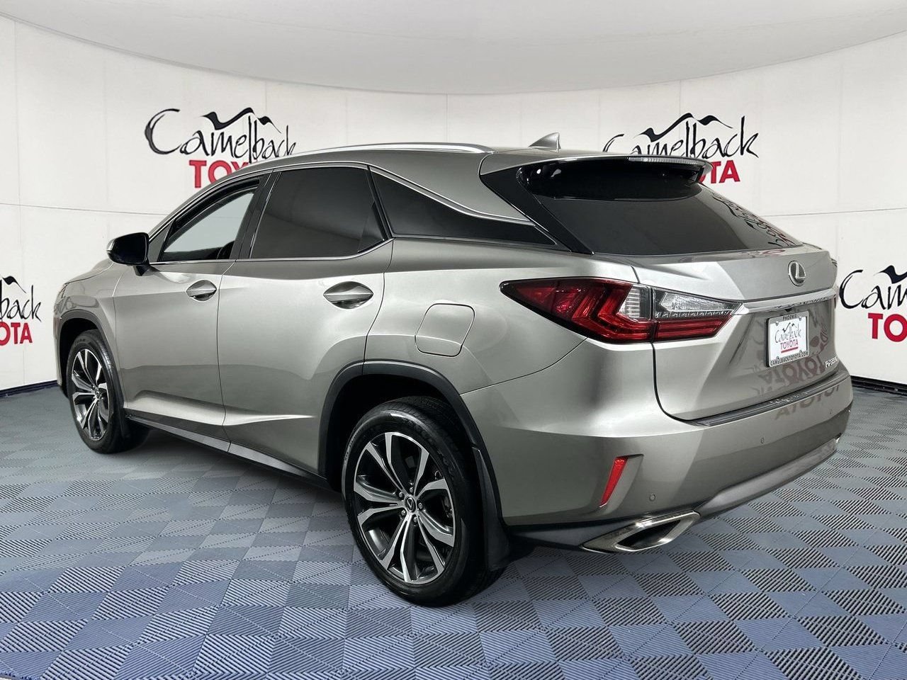Used 2018 Lexus RX 350 FWD w/ Premium Package image 5
