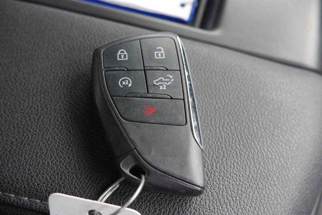 Used 2022 Chevrolet Silverado 1500 LT w/ Z71 Off-Road Package image 19