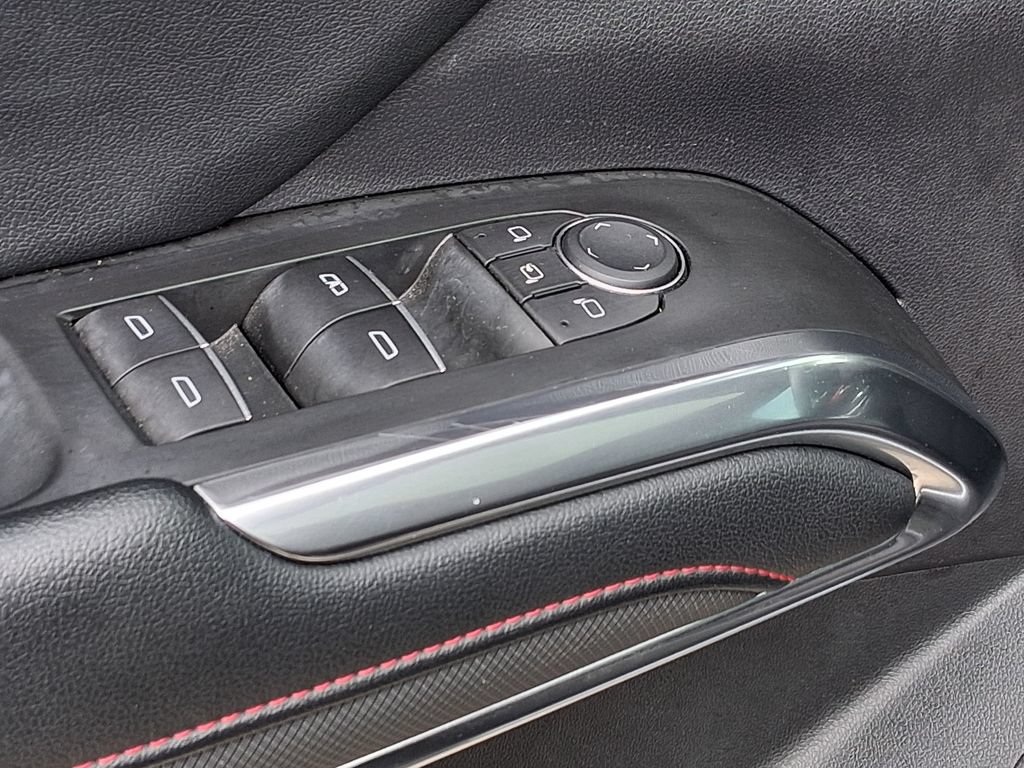 Used 2024 Chevrolet Traverse RS w/ LPO, Floor Liner Package FWD image 19