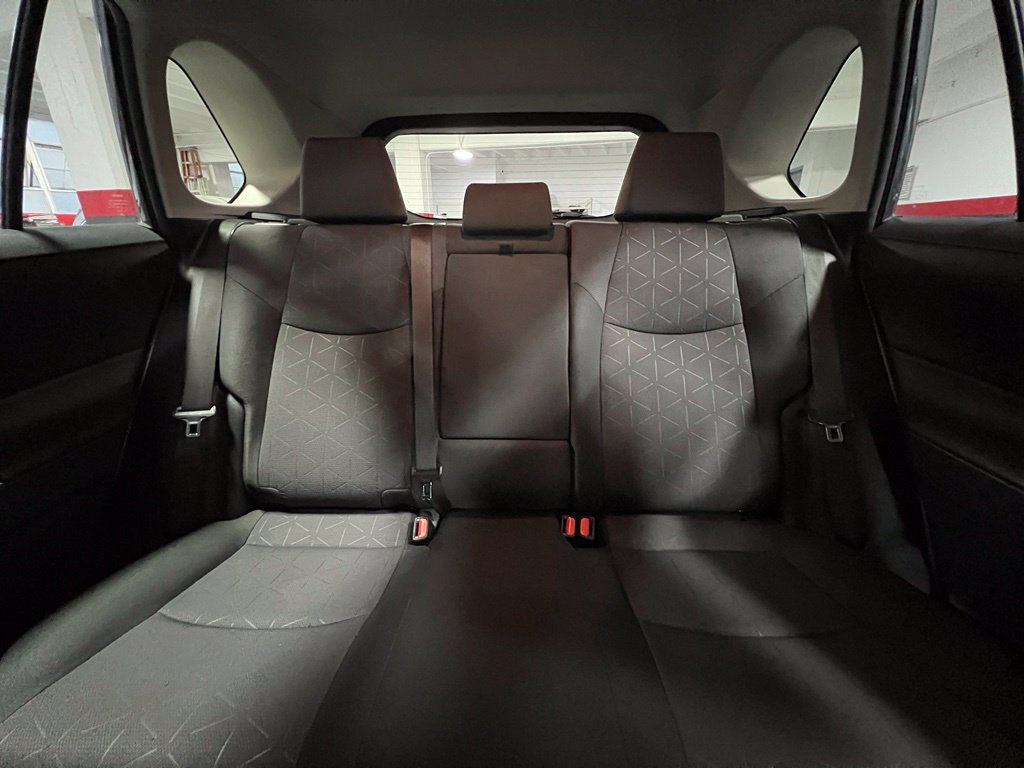 Certified 2019 Toyota RAV4 XLE w/ Convenience Package AWD/4WD image 15