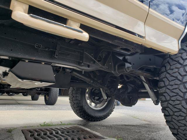 Used 1990 Ford Bronco AWD/4WD image 11