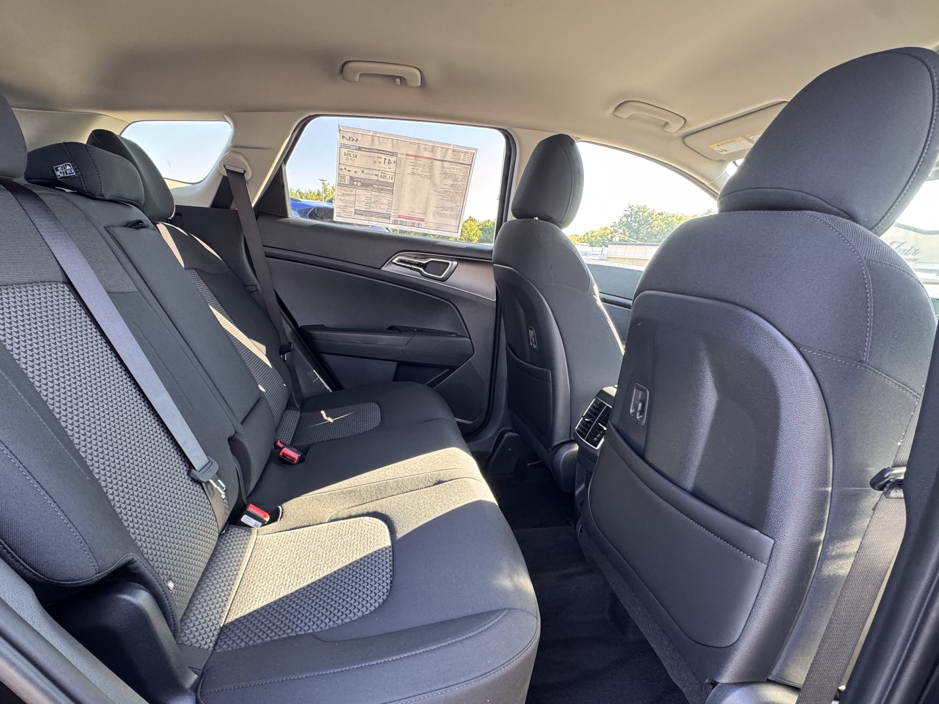 New 2027 Kia Sportage S FWD image 15