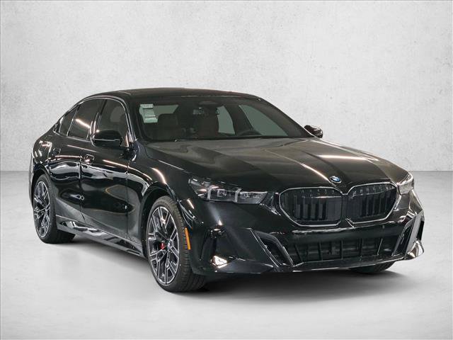 Used 2027 BMW 530i w/ M Sport Package RWD image 3