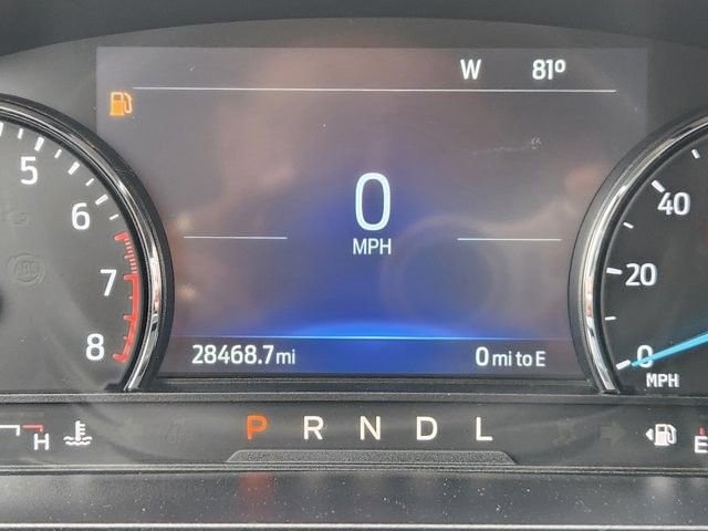 Used 2023 Ford Explorer XLT w/ Equipment Group 202A AWD/4WD image 13