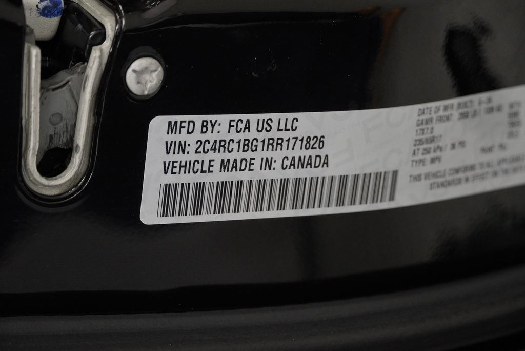Certified 2024 Chrysler Pacifica Touring-L FWD image 52