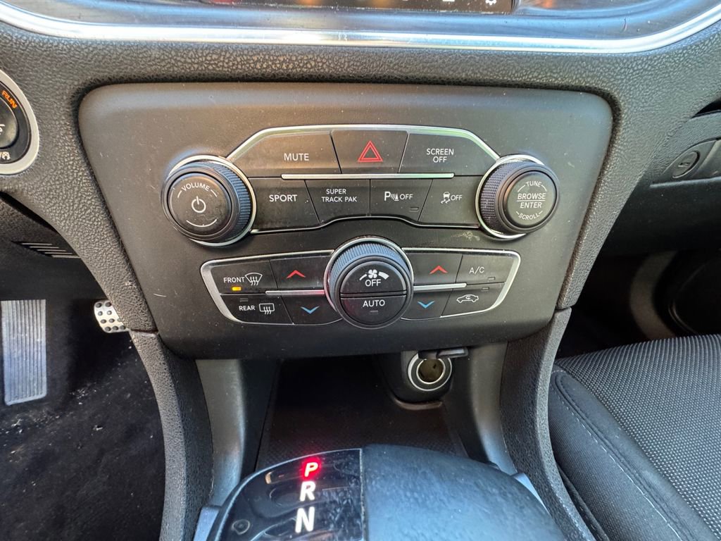 Used 2018 Dodge Charger R/T Scat Pack w/ Dynamics Package image 22