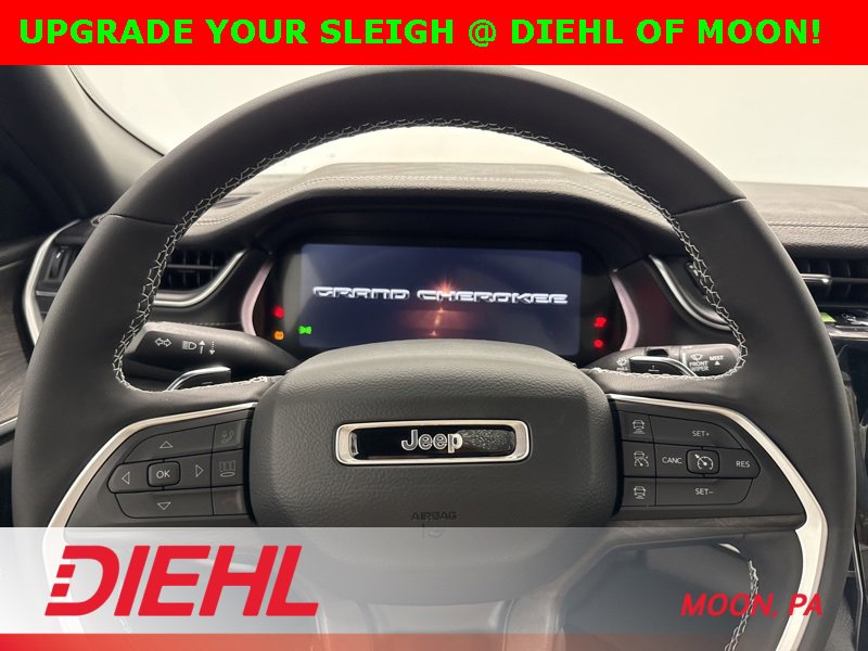 New 2025 Jeep Grand Cherokee Limited w/ Trailer Tow Package image 26