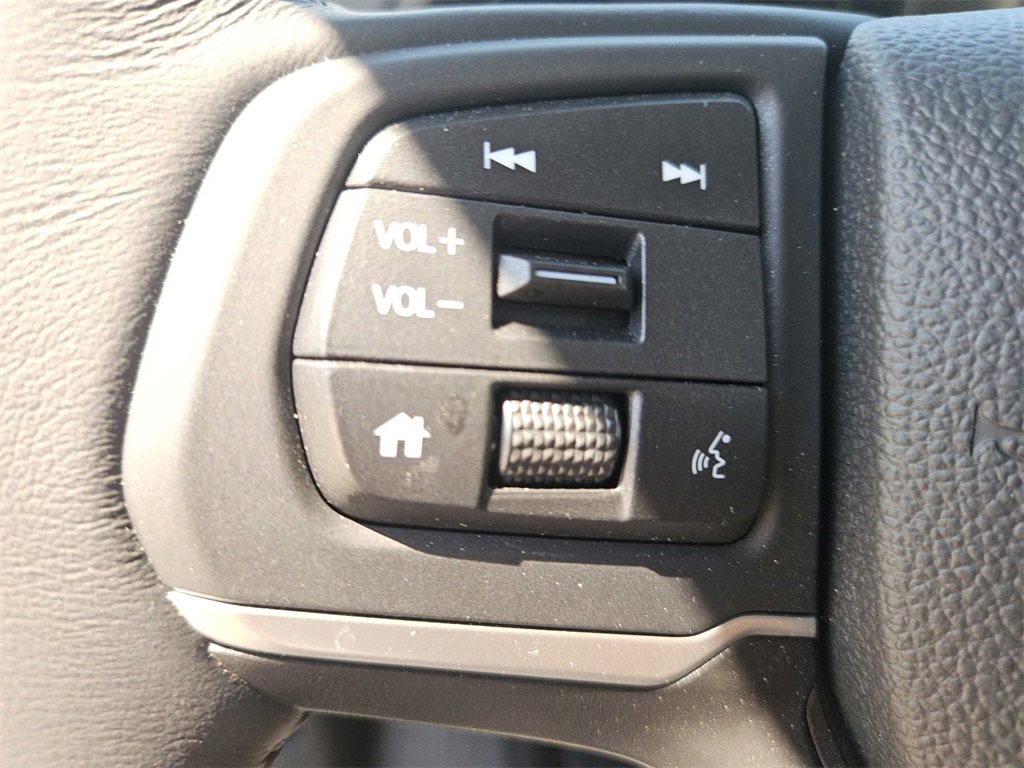 Used 2025 Honda Ridgeline RTL image 12