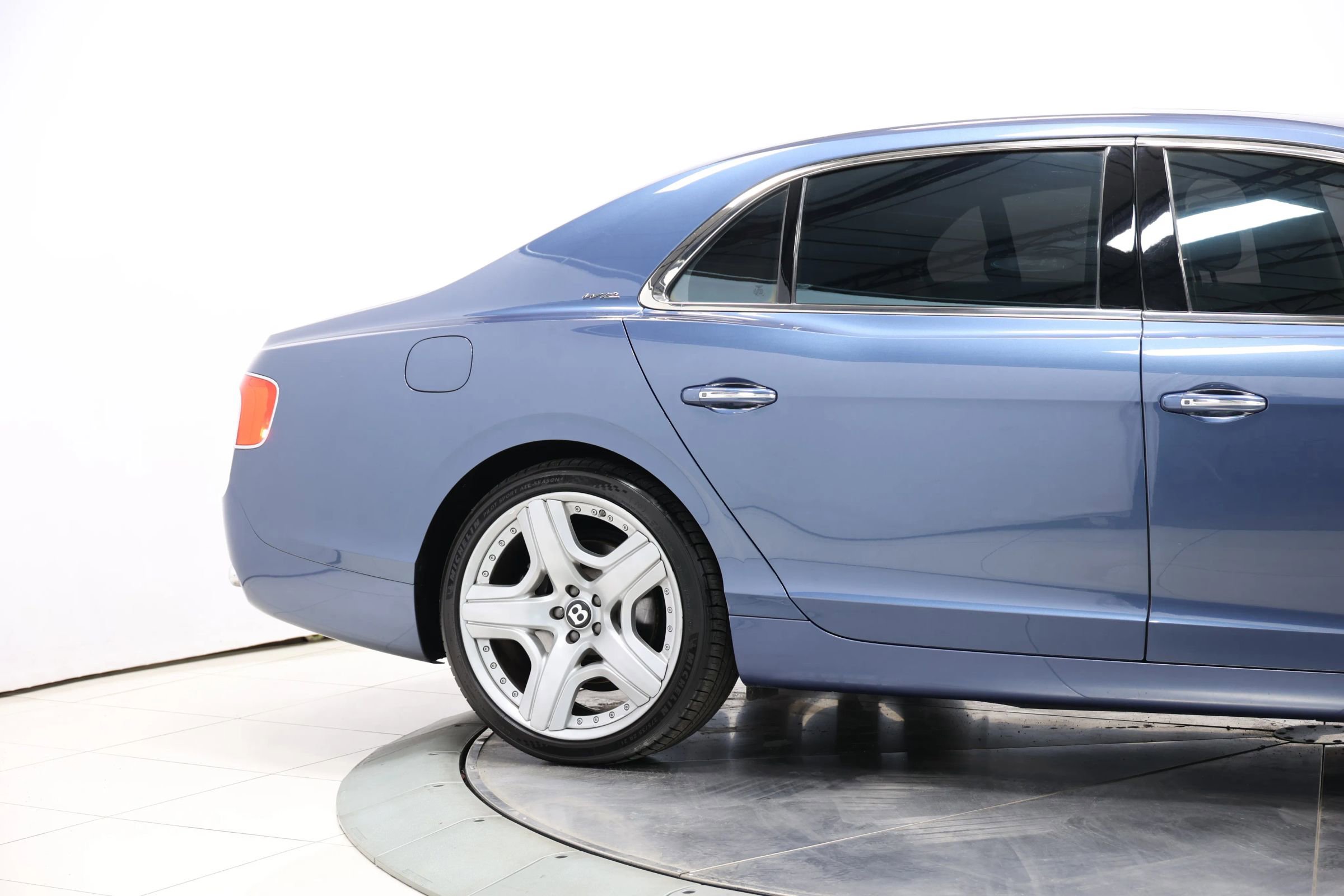 Used 2014 Bentley Flying Spur W12 AWD/4WD image 77