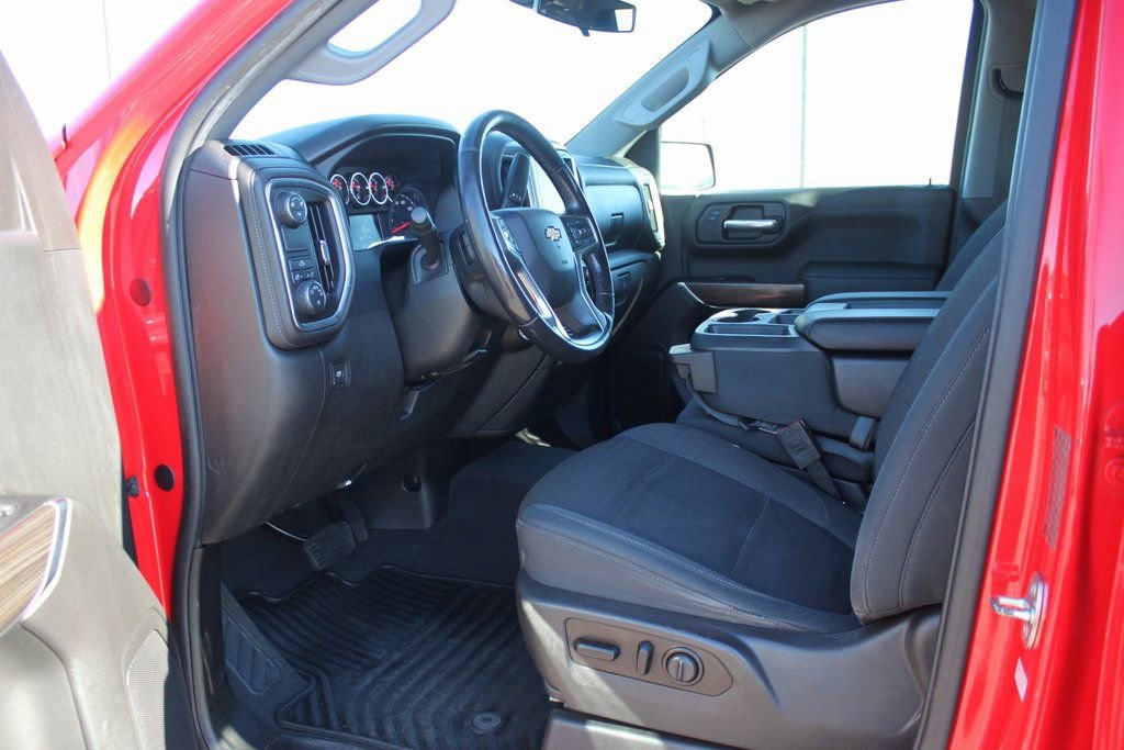 Used 2019 Chevrolet Silverado 1500 LT w/ All-Star Edition image 11