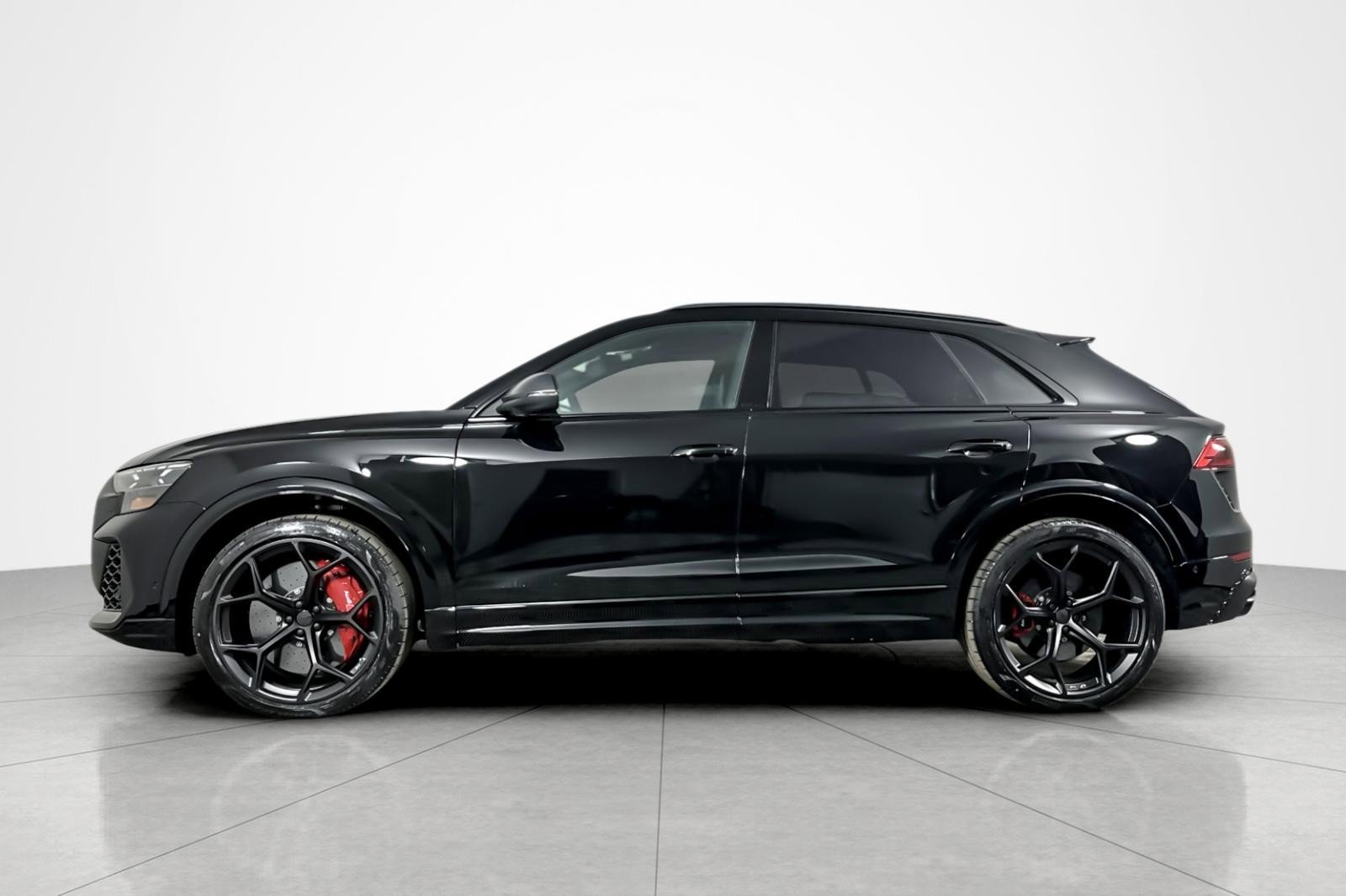 New 2026 Audi RS Q8 performance image 3