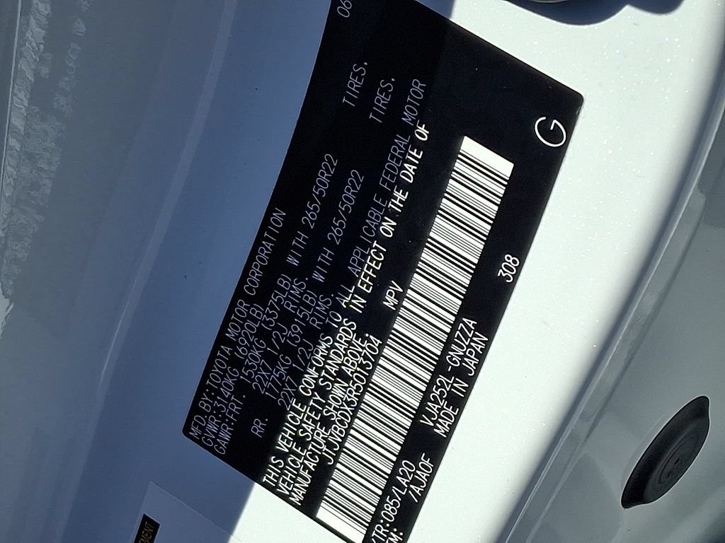 Used 2024 Lexus GX 550 w/ Accessory Package (Z1) AWD/4WD image 27