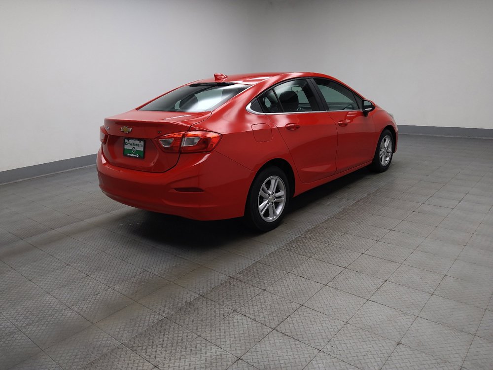 Used 2017 Chevrolet Cruze LT FWD image 10