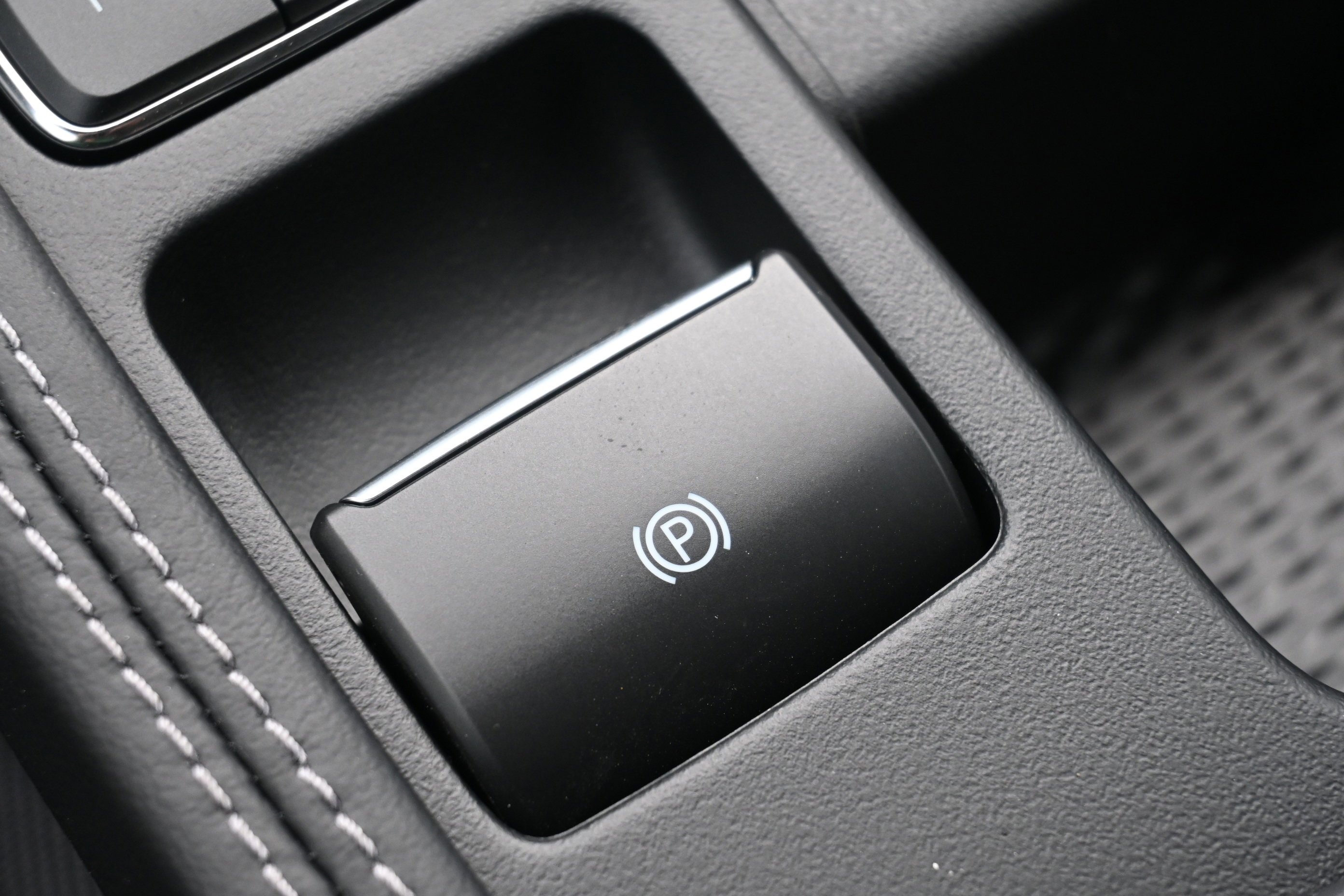 New 2026 Ford Mustang Mach-E Select w/ Comfort Package image 25