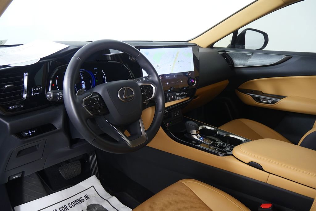 Used 2024 Lexus NX 300h AWD w/ Luxury Package image 14