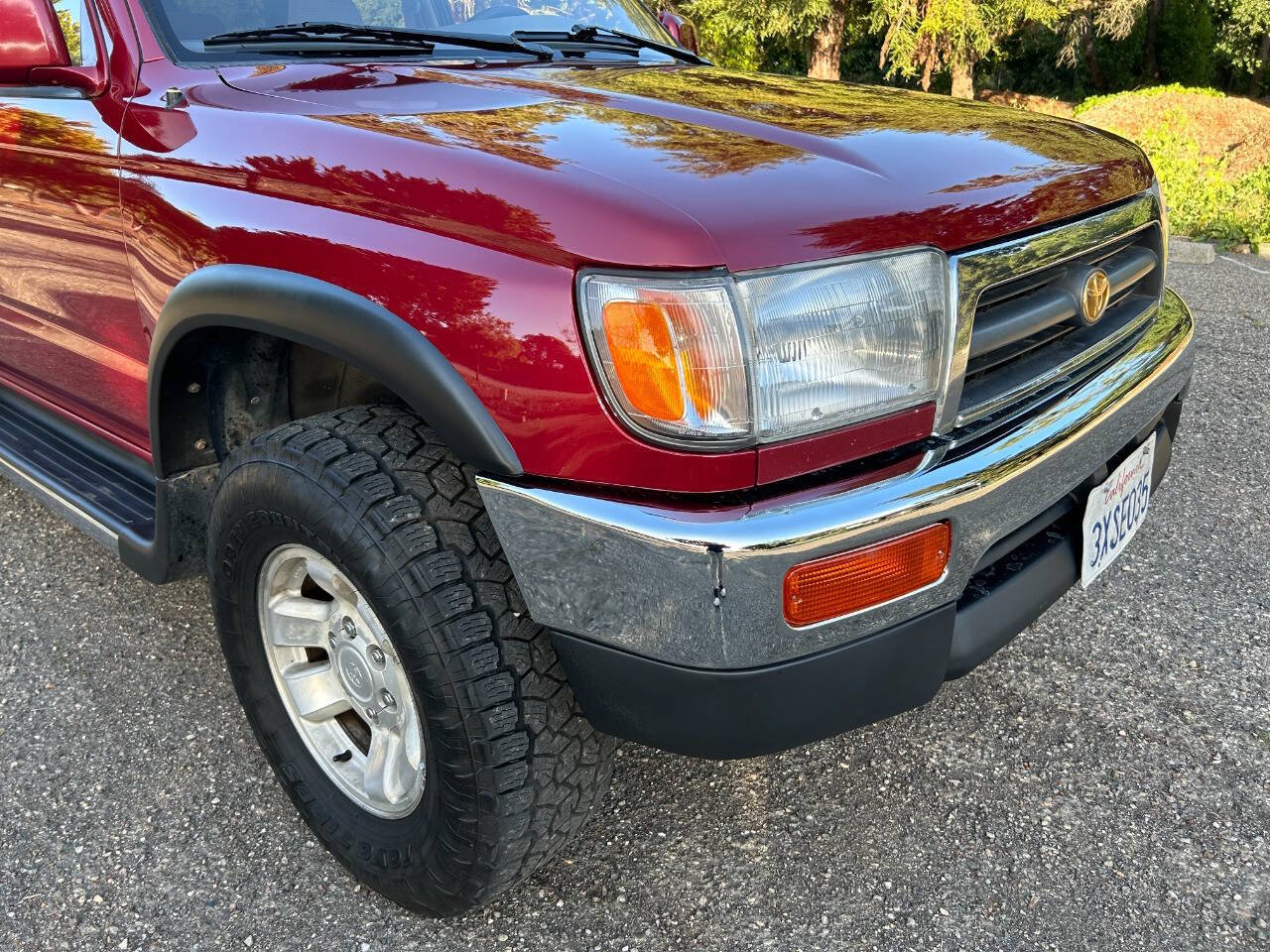 Used 1997 Toyota 4Runner SR5 AWD/4WD image 12