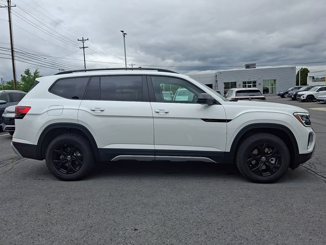 New 2026 Volkswagen Atlas Peak Edition AWD/4WD image 7