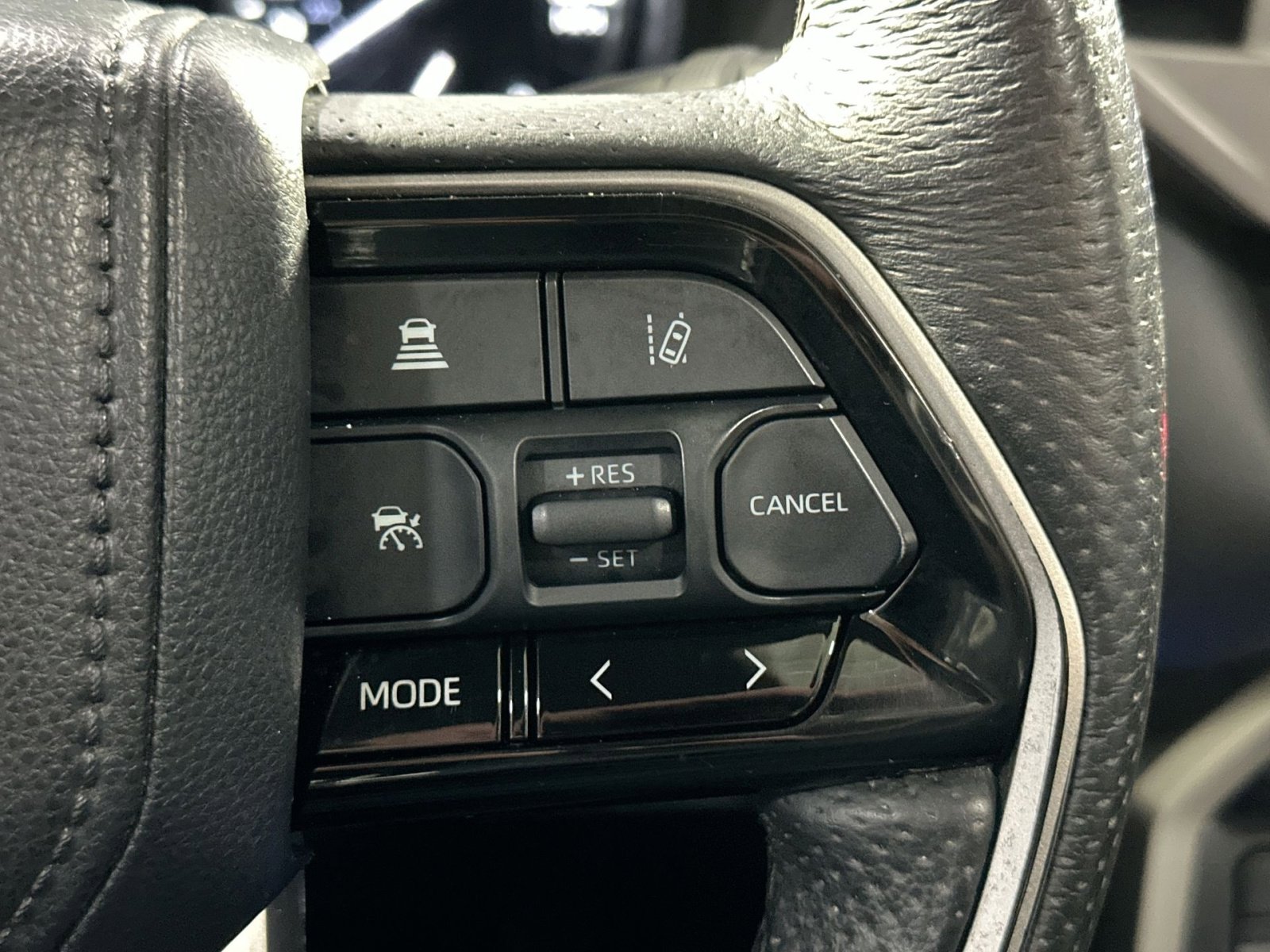 Used 2023 Toyota Tundra Limited image 20