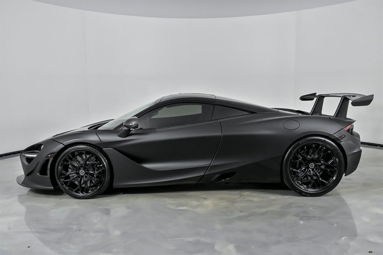 Used 2019 McLaren 720S image 11