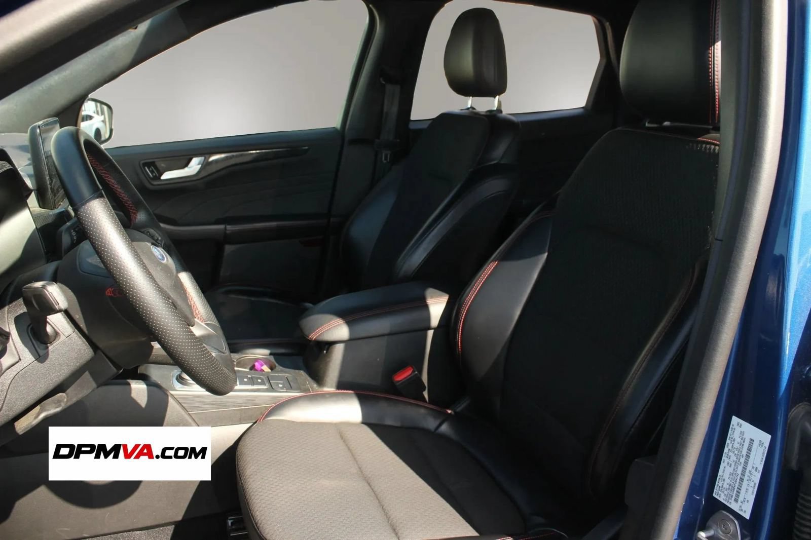 Used 2023 Ford Escape ST-Line w/ Equipment Group 301A FWD image 16