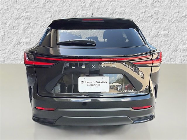 Used 2025 Lexus NX 250 FWD image 4