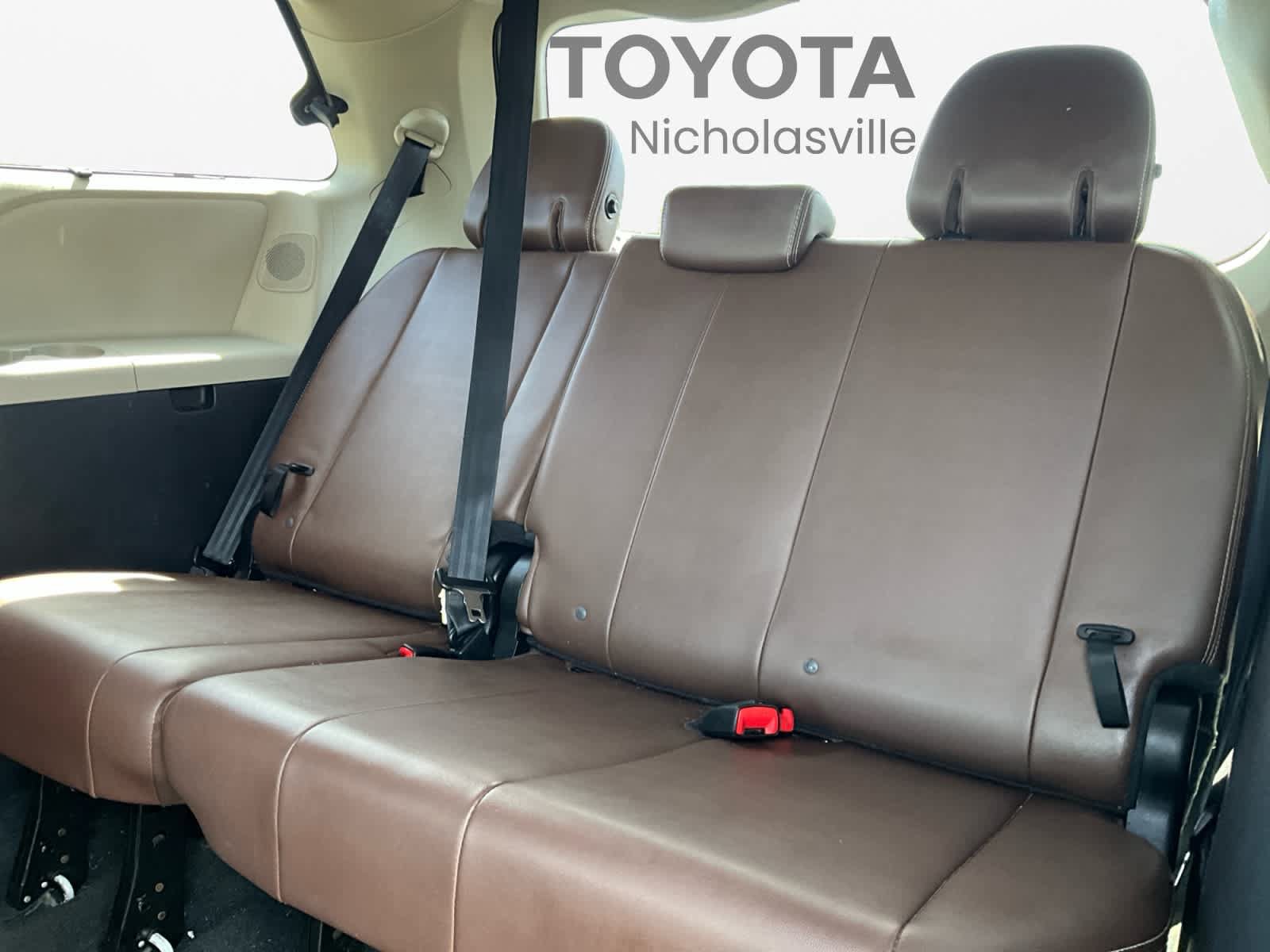 Used 2016 Toyota Sienna Limited Premium w/ Protection Package AWD/4WD image 22