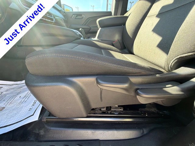Used 2024 Chevrolet Colorado W/T w/ Safety Package RWD image 39
