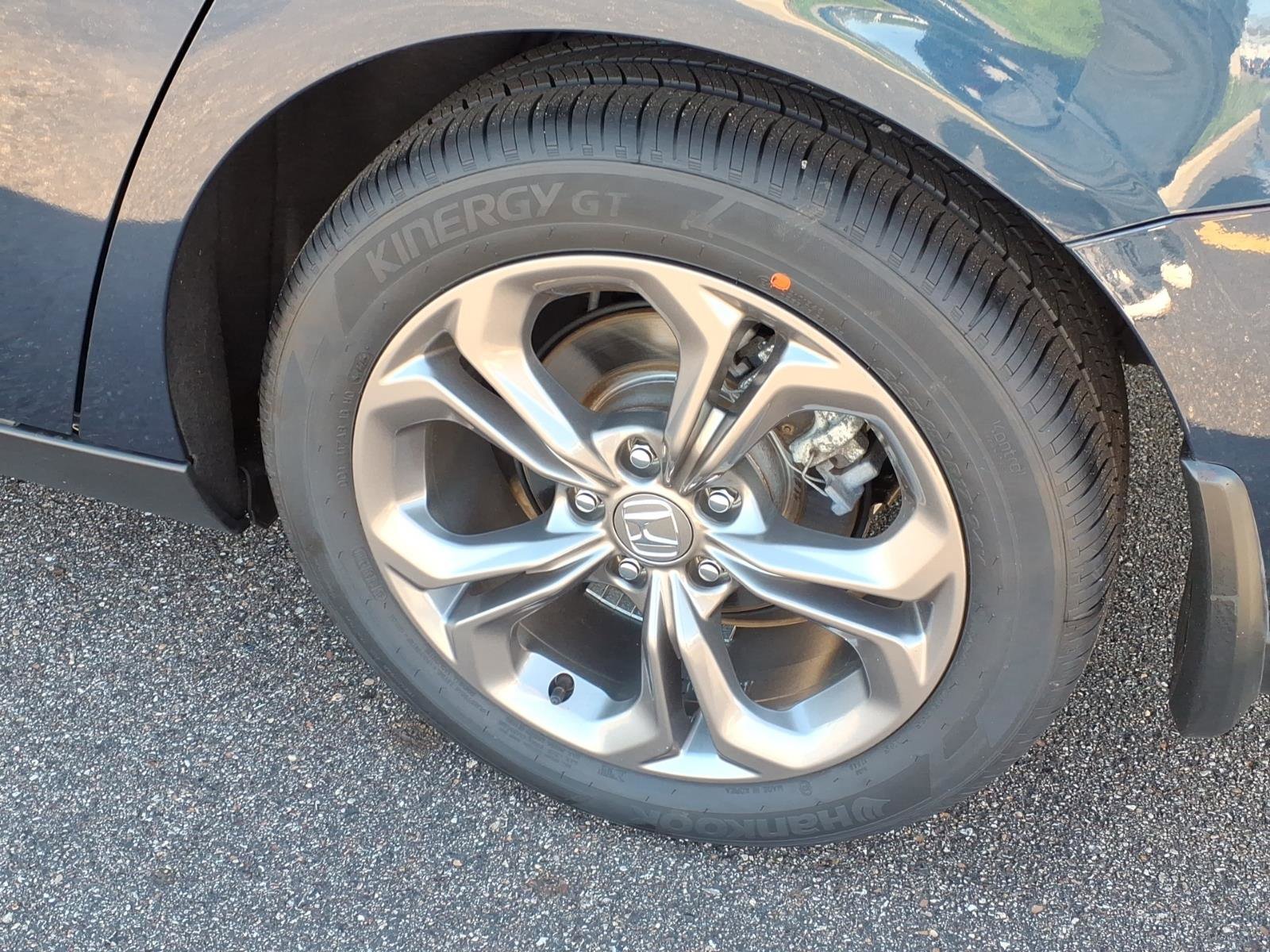 Certified 2024 Honda Accord EX image 13