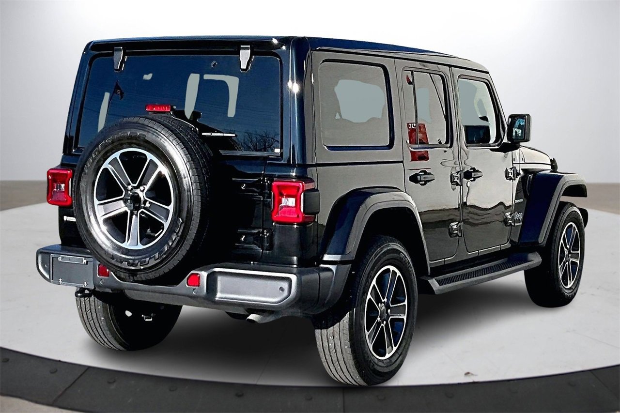 Certified 2023 Jeep Wrangler Sahara w/ Safety Group image 9
