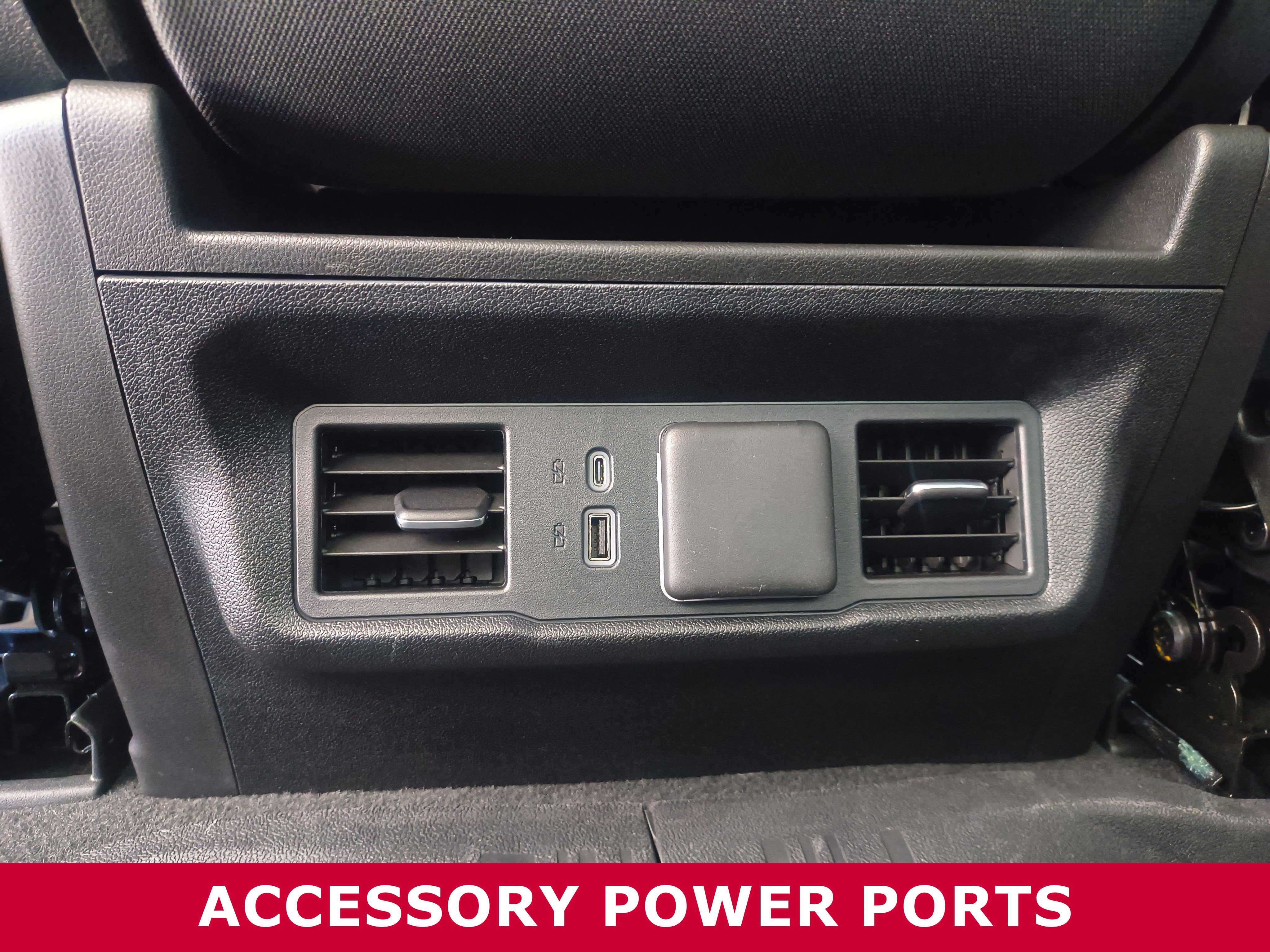 Used 2025 GMC Sierra 1500 Elevation image 22