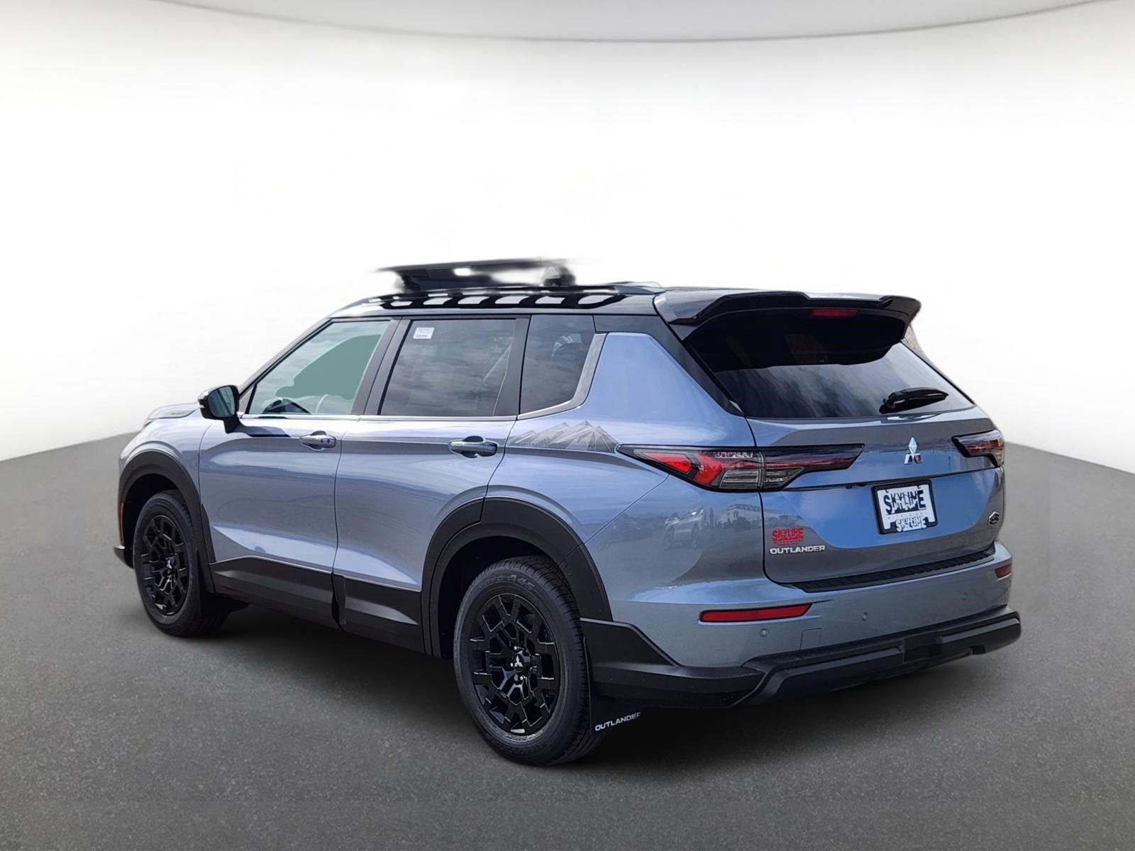 New 2026 Mitsubishi Outlander AWD image 4